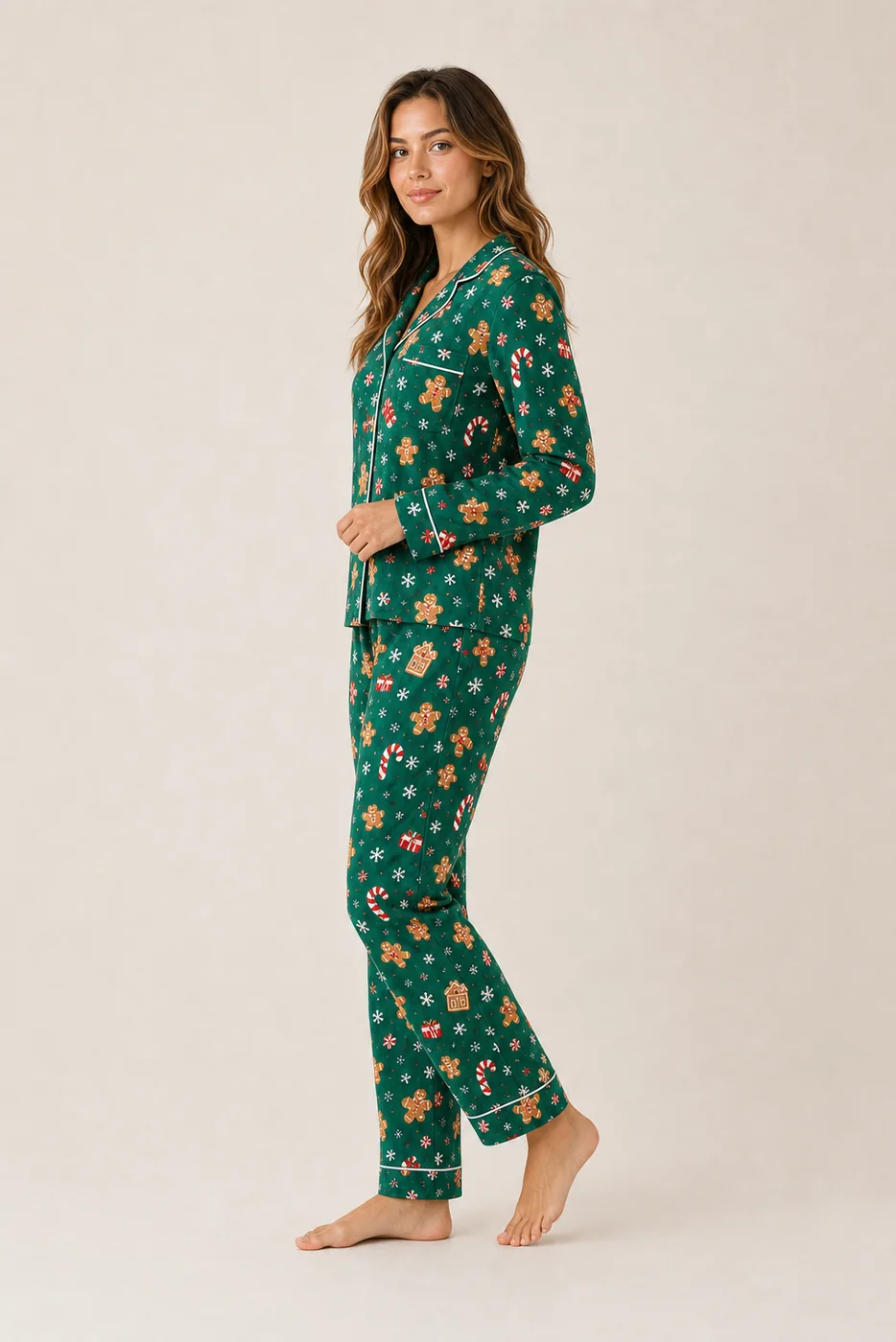 Women's Printed Long Sleeve Holiday Pajama Set view 3