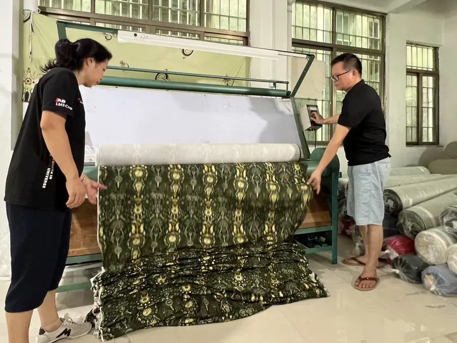 验布机检查面料